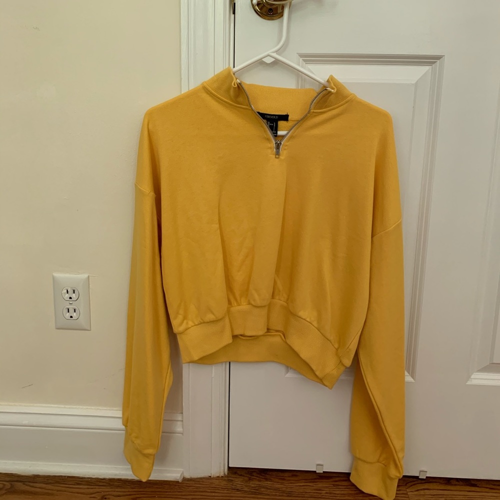 Quarter zip cropped sweatshirt